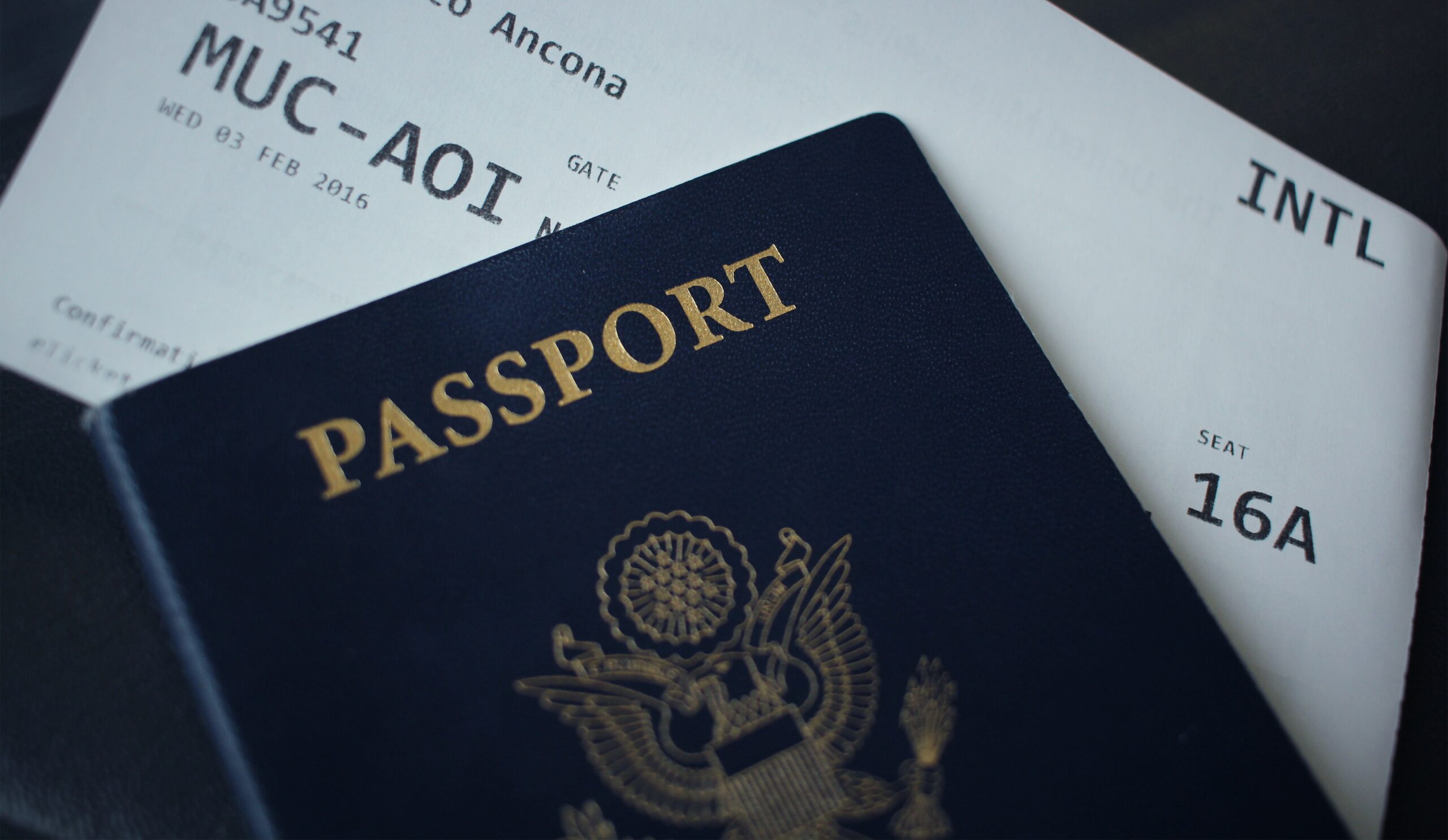 Oriënteren schudden snijder Cybercriminals can hack your plane tickets